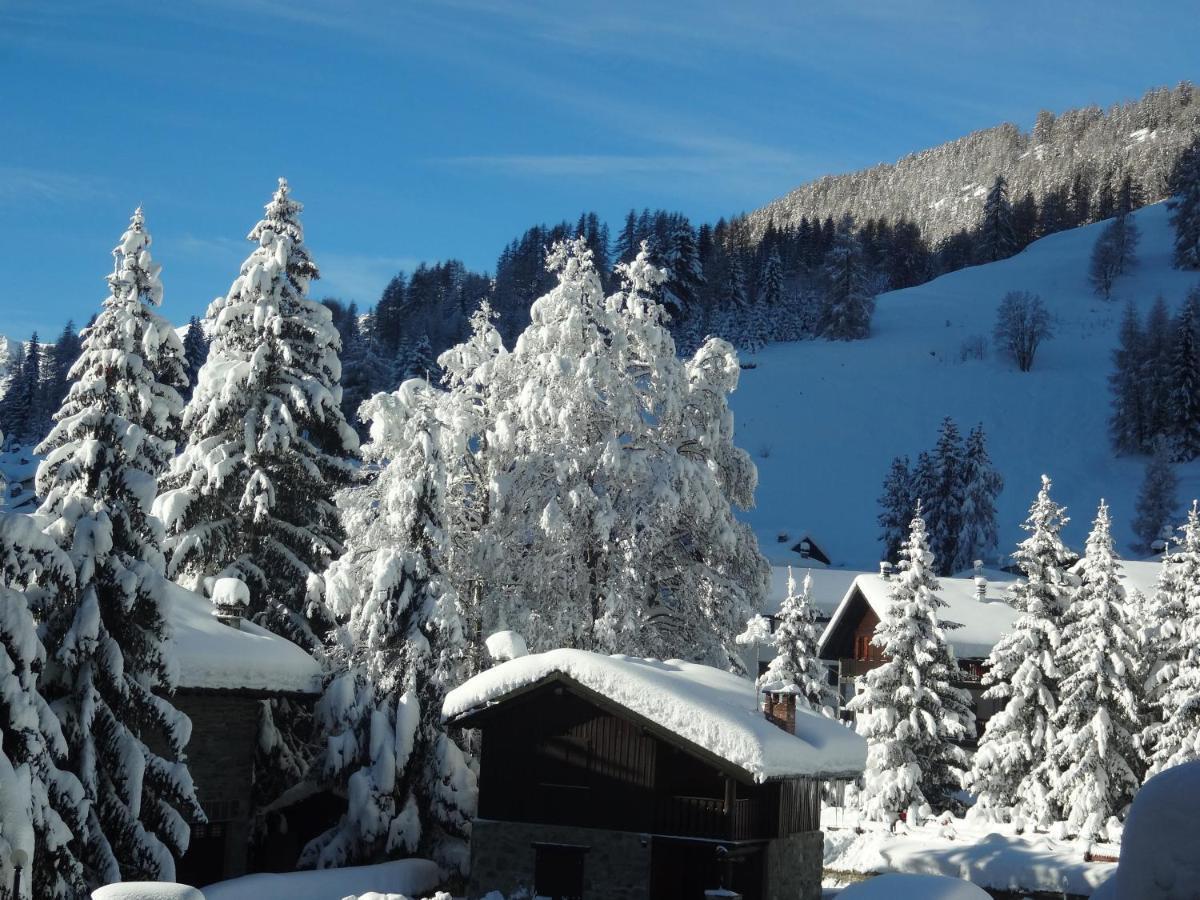 Hotel L' Aiglon Champoluc Exterior foto